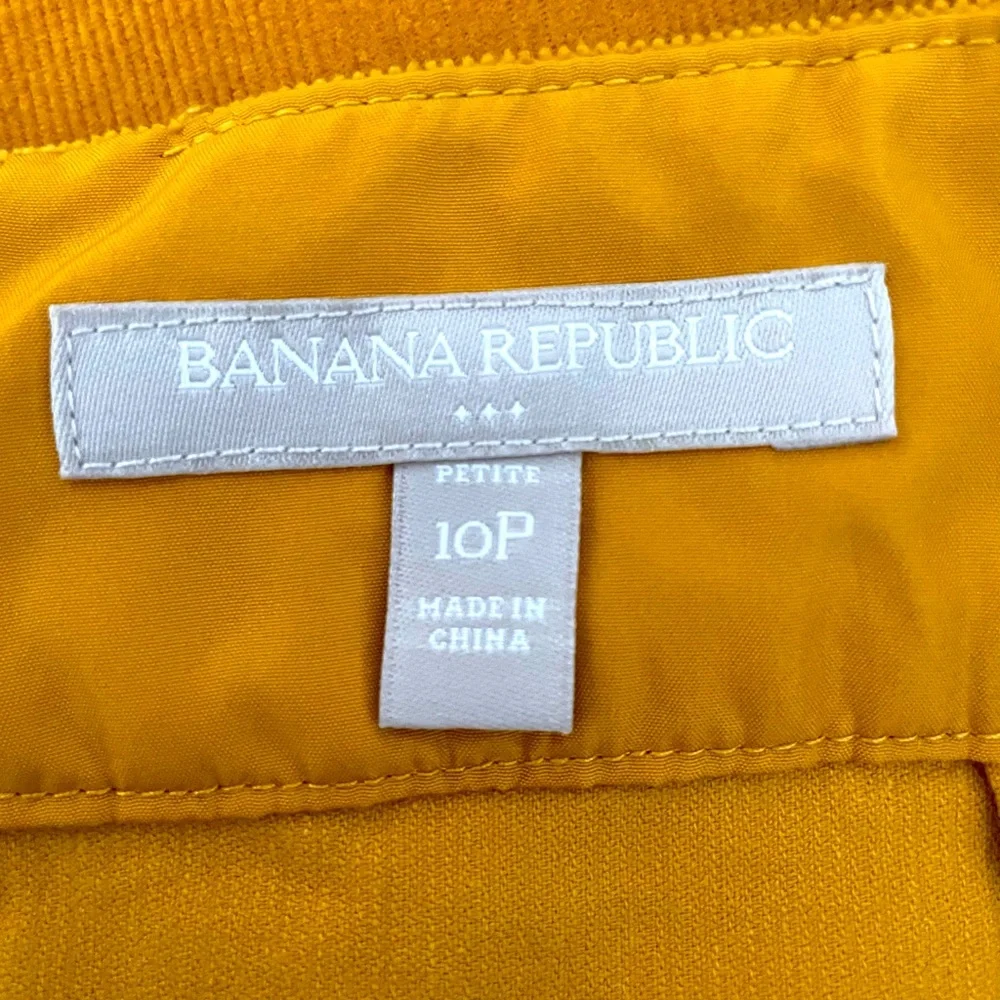 Banana Republic Corduroy Mini Skirt - Picture 3 of 4